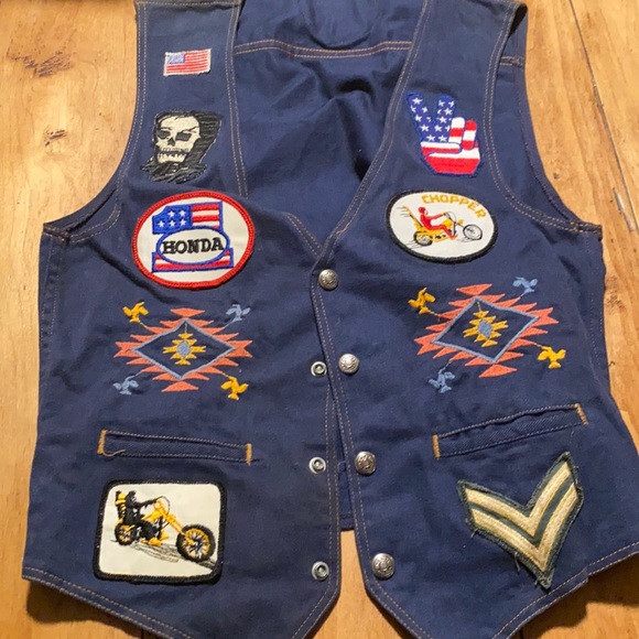 Vintage motorcycle vest and patches medium - Picture 1 of 7